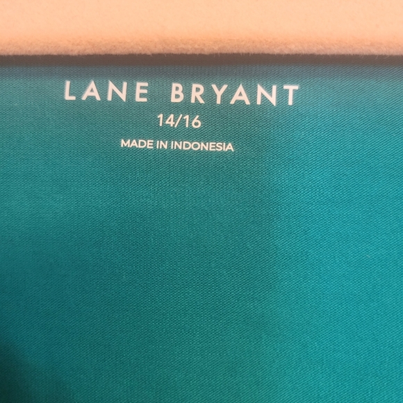 NWT long sleeve v neck tshirt - Picture 6 of 7
